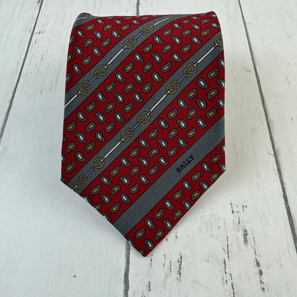 Bally vtg red